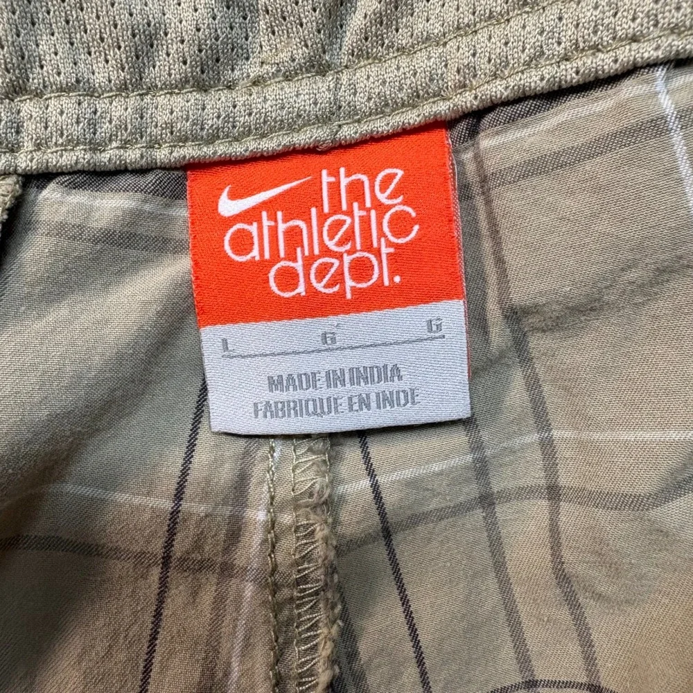Nike Athletic Dept Mens Plaid Cargo‎ Shorts Tan Brown Size L 36 Waist Cotton